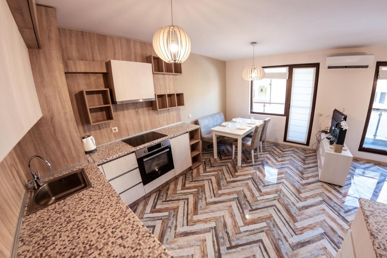 Bright 1Bdr Apartment With A Balcony София Экстерьер фото